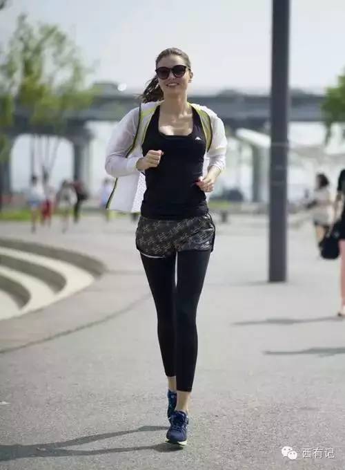 有了这些穿搭让你秒变韩剧女主角,有了这些道具能把自己变得美美哒