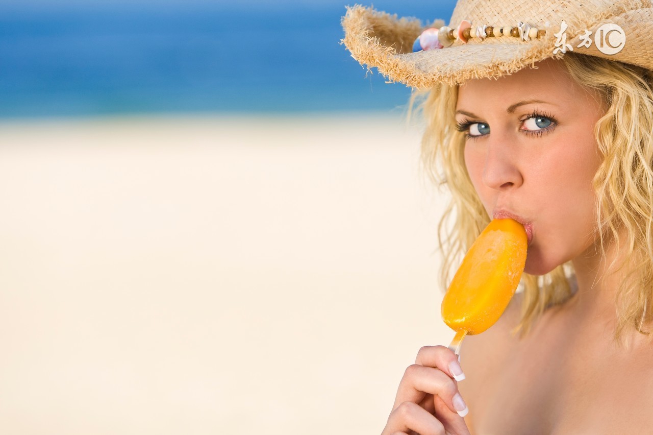 夏天宝宝喝奶凉爽必备,哺乳妈妈怕肚子凉穿什么