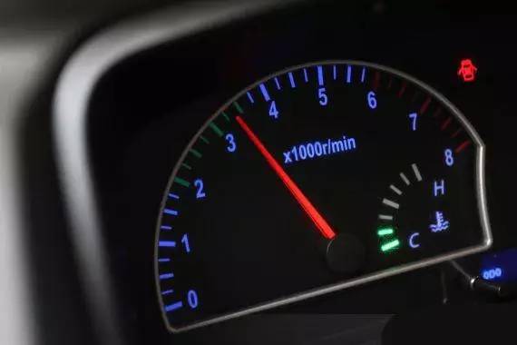 在驾校开车怎么开视频讲解,学车开车怎么开视频教程