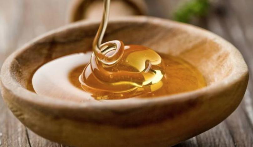 秋天的第一杯纯天然蜂蜜百香果茶,夏日饮品蜂蜜百香果茶