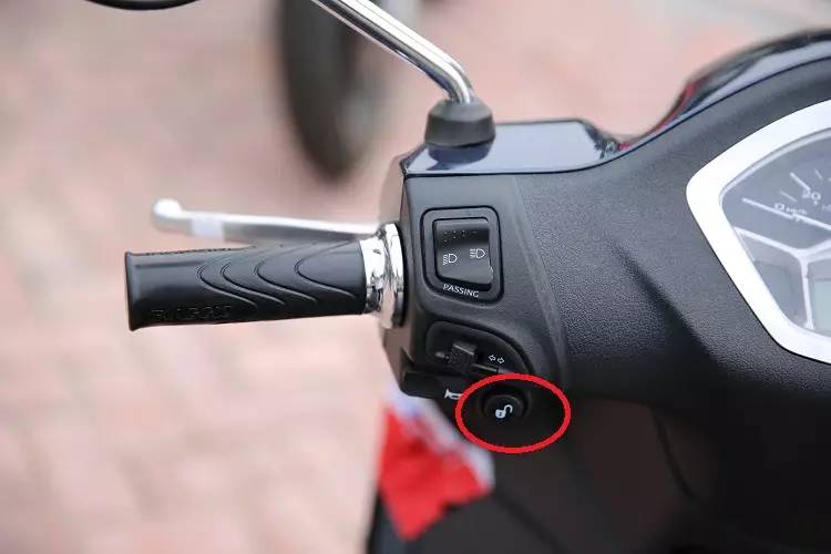 2020款比亚乔medley150liberty,比亚乔liberty150和medley150后挡泥板