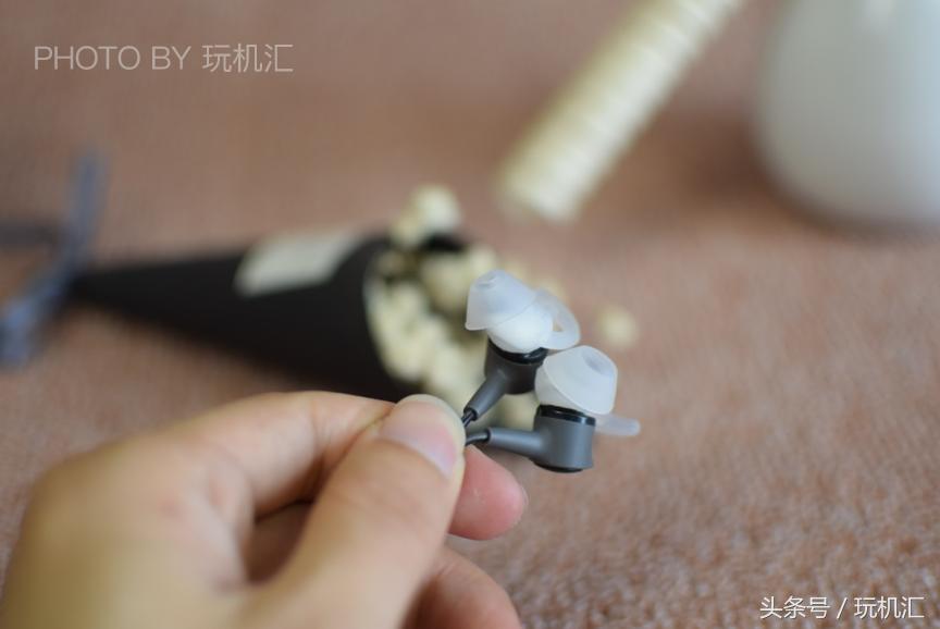 bose降噪耳机大鲨鱼佩戴舒适吗,佩戴最舒服的蓝牙耳机bose