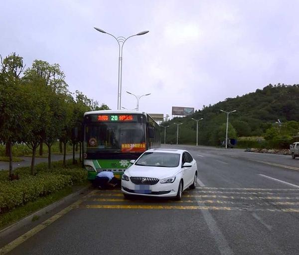 13万左右的别克英朗,13款的别克英朗200块钱能跑几公里