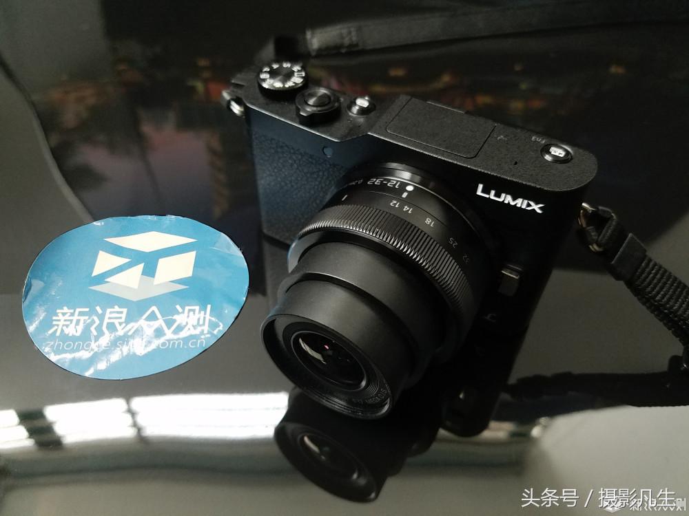 松下gf9可以自拍吗,带女朋友旅游拍照相机推荐