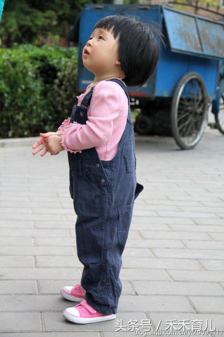 小宝宝红屁屁反反复复,2个月的宝宝屁屁红怎么回事