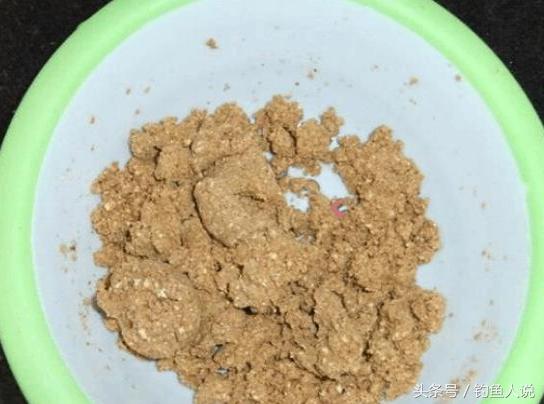 弹簧爆炸钩上饵方法图解,重庆小爆炸钩的装饵方法图解