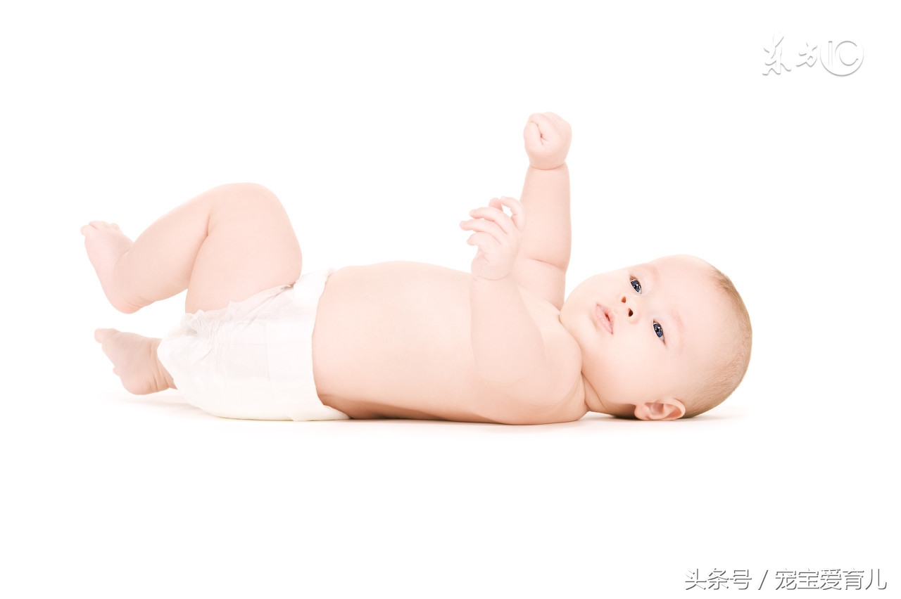 宝宝起痱子用花露水可以吗,宝宝起痱子能用皮炎平吗