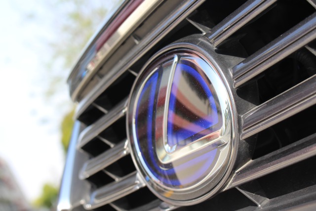 雷克萨斯es300h怎么样?看我的小伙伴怎么说!