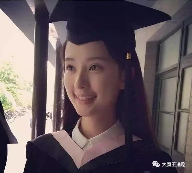 关关乔欣现实版曲筱绡,曲筱绡关关