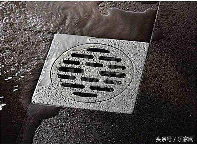 怎么样解决卫生间臭气熏天的味道,夏天卫生间一股霉臭是怎么回事