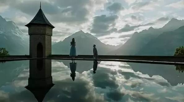 恐惧噬骨!榨干人油当解药,只为延长寿命等女儿长大后*亲近**繁殖