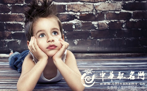 100个才华横溢男孩乳名,气宇轩昂的男孩名字