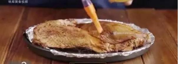 烤鸭的味道很难闻怎么回事,烤鸭的味道怎么样