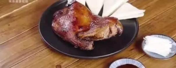 烤鸭的味道很难闻怎么回事,烤鸭的味道怎么样