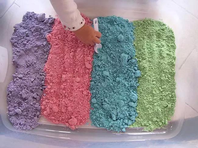 在商场花1000块钱办张卡玩太空沙，我在家花2块钱就搞定了！