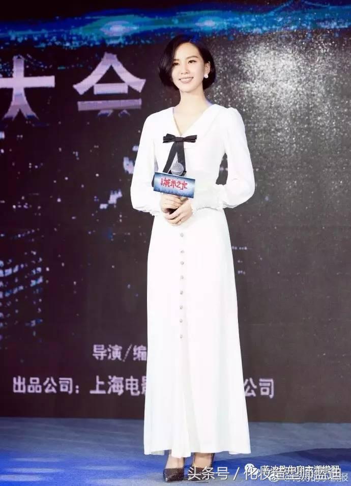 江疏影私服曝光,刘诗诗江疏影pk风衣新穿搭