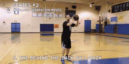 假动作怎么防守,一招教你晃开防守人