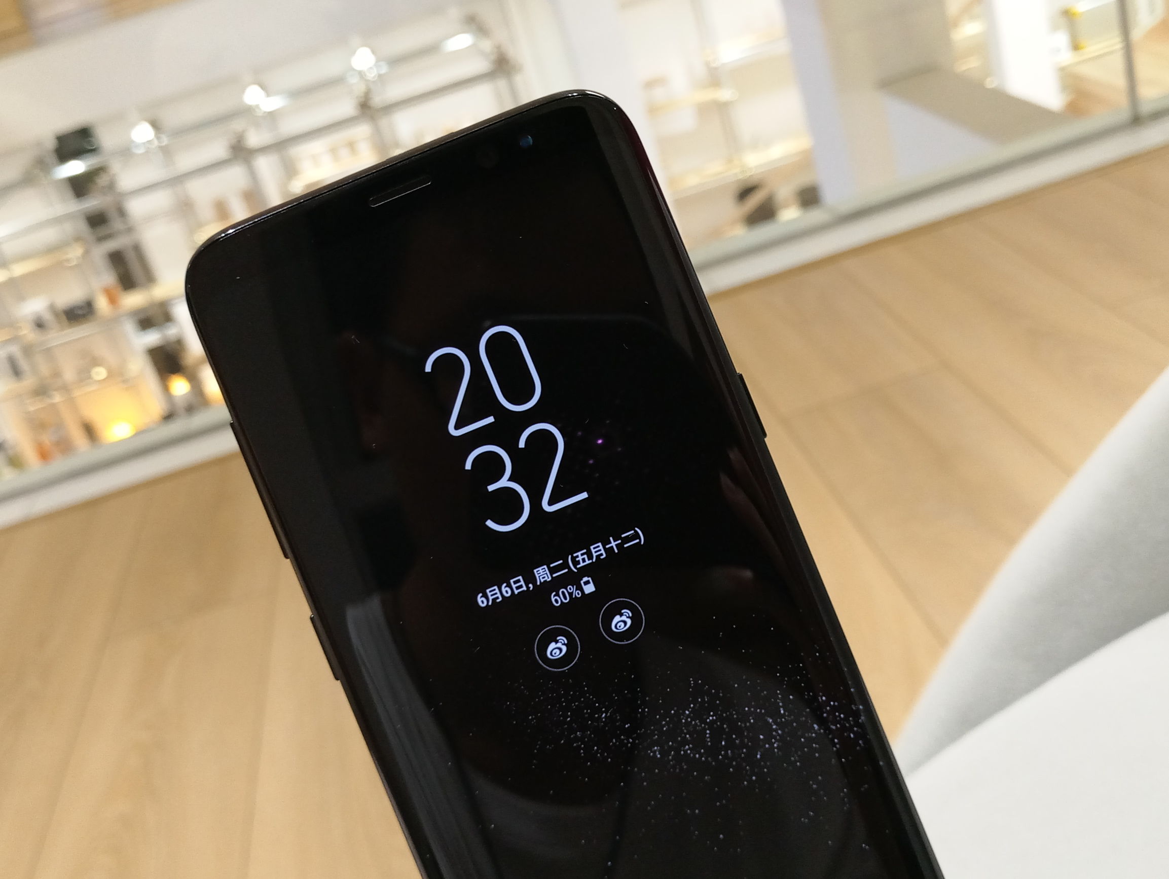 三星galaxys8和s8有什么不同,三星galaxys8什么时候发布