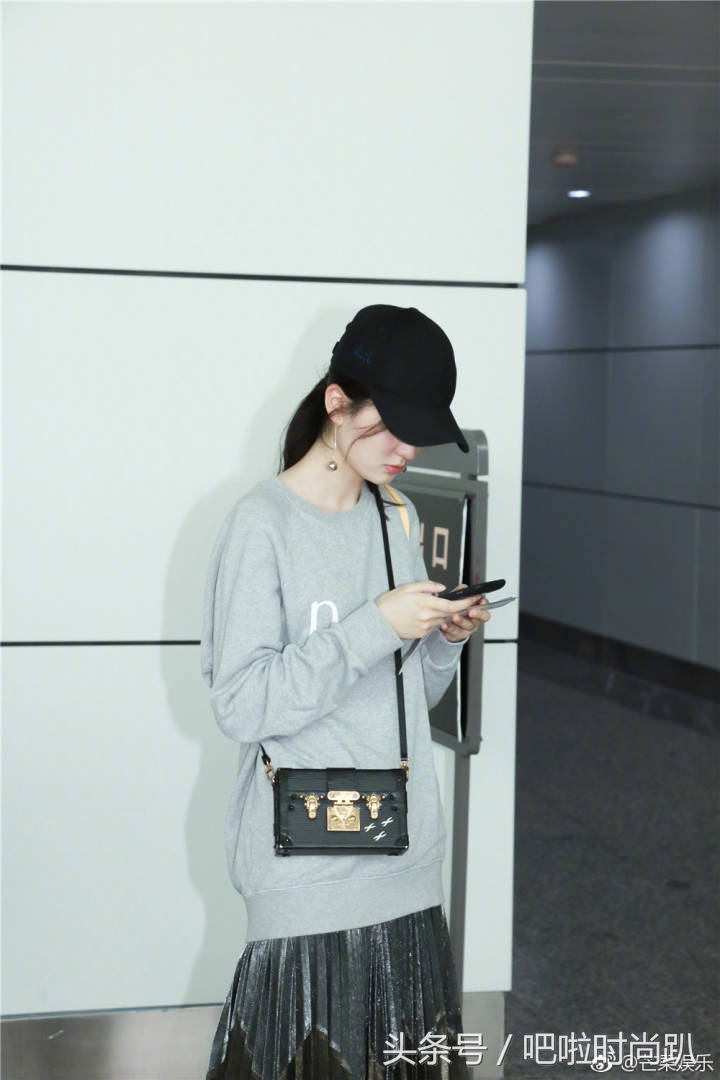 曲筱绡与关关的差别,关关推荐曲筱绡买音响