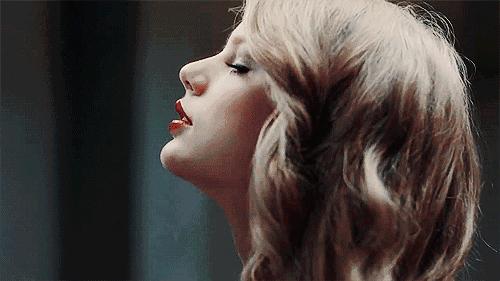 真正适合夏天的大牌香水,什么香水有脂粉味又很清新