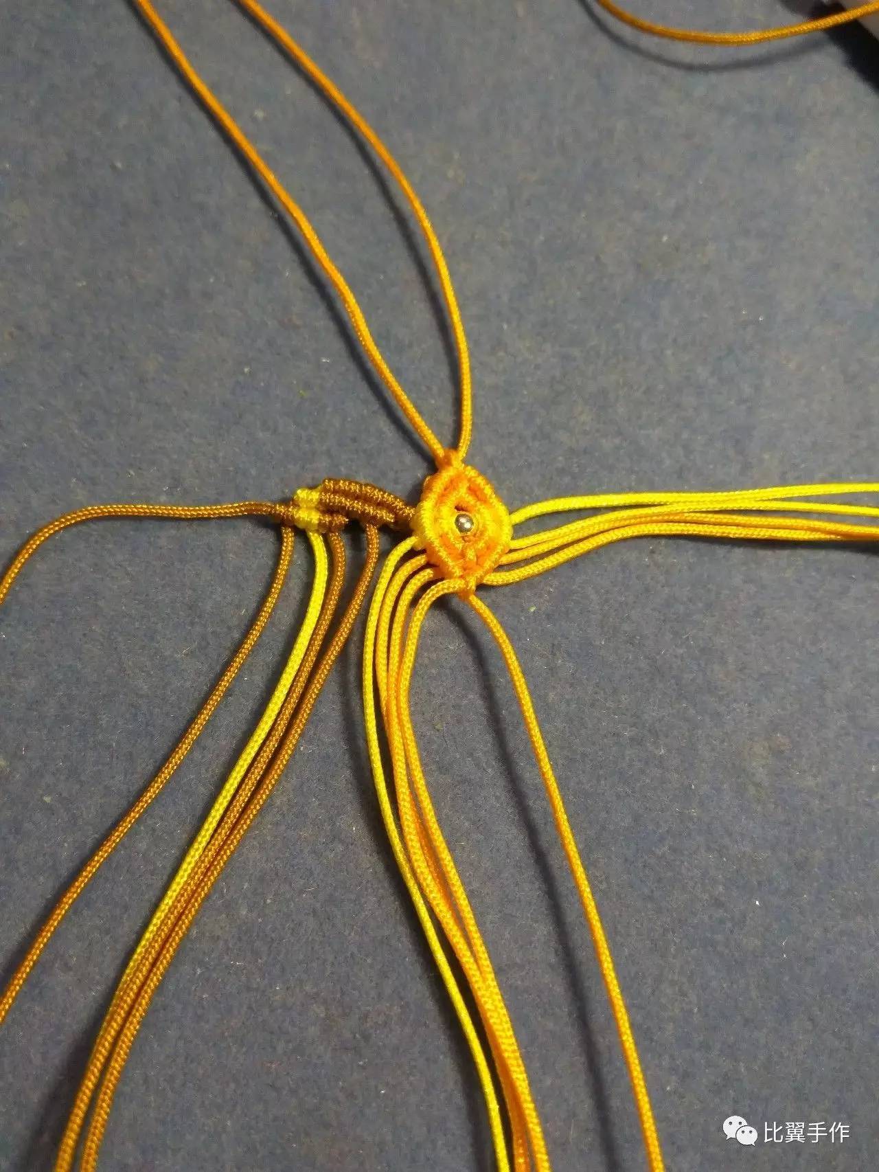 蝴蝶的各种编法教程,比翼双飞编织教程简单又漂亮