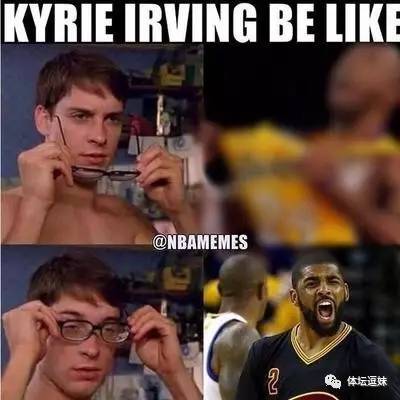 曼联拄拐领奖,撒花庆祝视频完整版