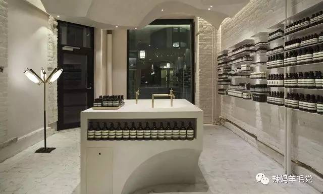 aesop伊索化妆品属于什么档次,伊索护肤品有哪些