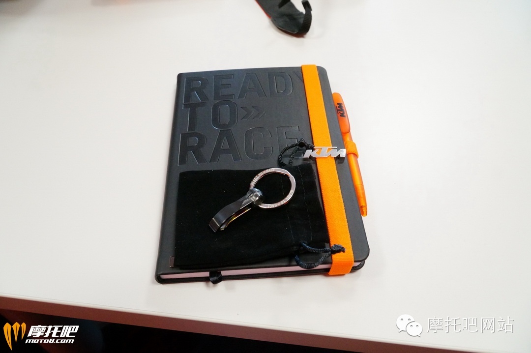 濂ュ湴鍒﹌tm1290superdukegt,ktm宸ュ巶鍦ㄥゥ鍦板埄鍝噷