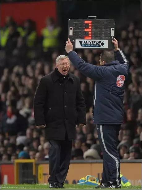 足球小常识30字小学生,足球小常识100个视频