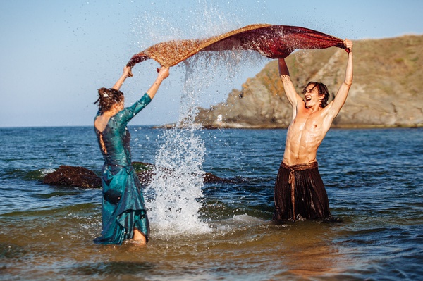 《他是龙》:纯情小处龙x撩龙老司机,看过都说好的俄罗斯电影