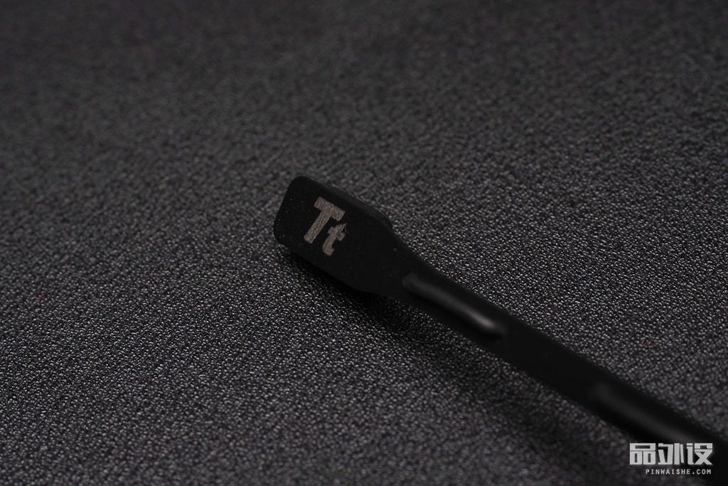 TteSPORTS隐者PRO专业版入耳式游戏耳机评测