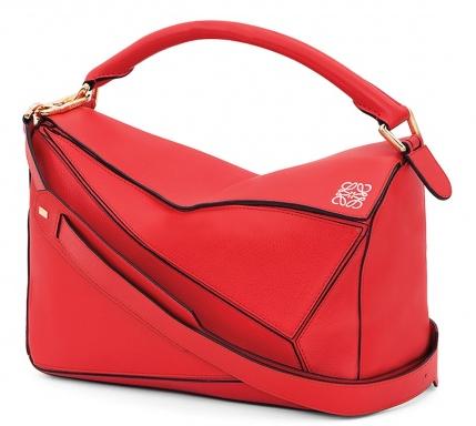 伦敦时装周时尚衣服穿搭,最新时装周街拍包包