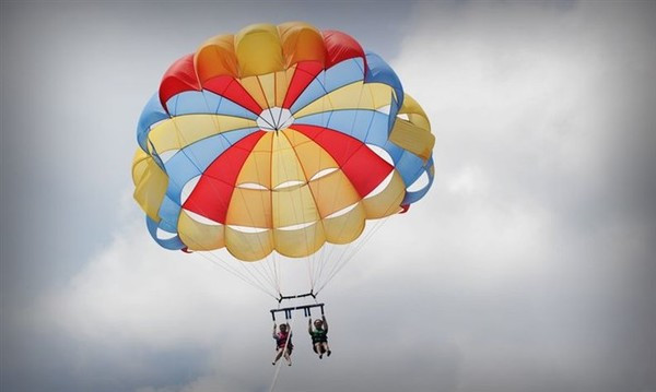 鑿插緥瀹緎urigao娓彛浣嶇疆,鑿插緥瀹鹃暱婊╁矝娴锋嫈澶氬皯