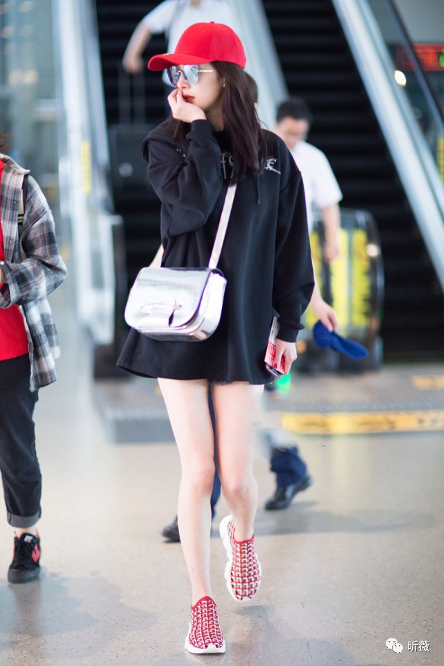 夏天出门必备防晒款有哪些,夏天出门必备防晒和热的东西