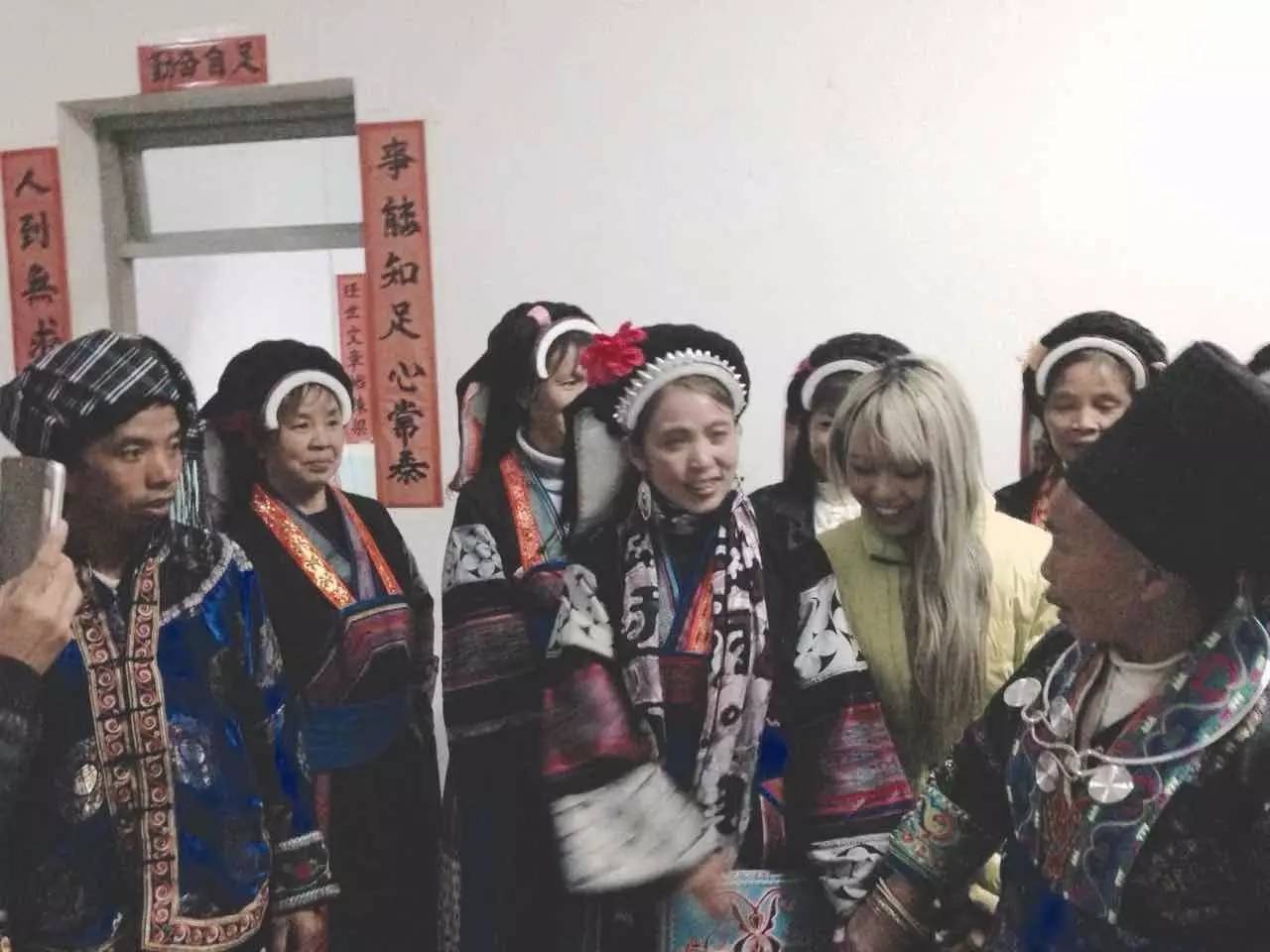 EVENTTIFFANYPATTINSON沉浸式时装宴会秀|AW17GreenCodePreview