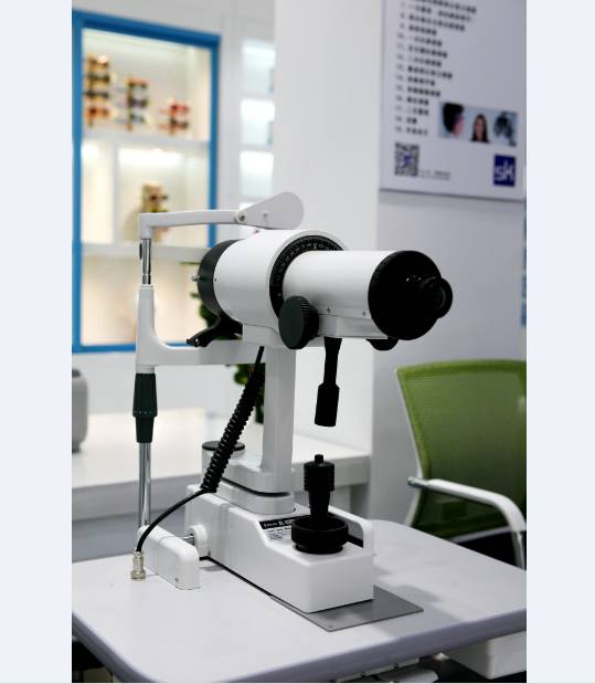 孩子近视家长不给戴眼镜怎么办,孩子近视了请家长不要太焦虑