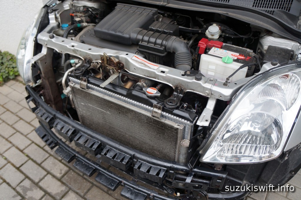 如何快速简便地清洗汽车水箱,清洗汽车小水箱的正确方法