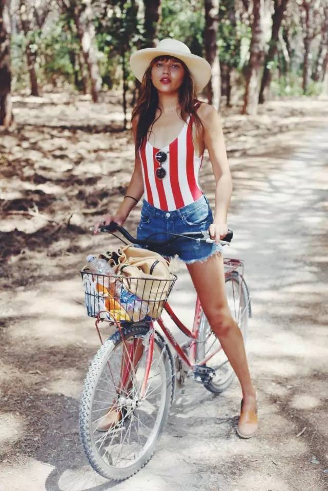 喜大普奔,今年的泳衣已经美到不会游泳也能买来日常穿!