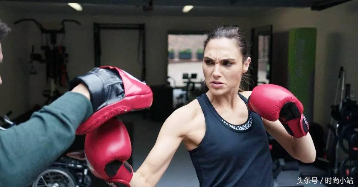 神奇女侠盖尔·加朵杂志写真大赏,盖尔加朵有多适合神奇女侠