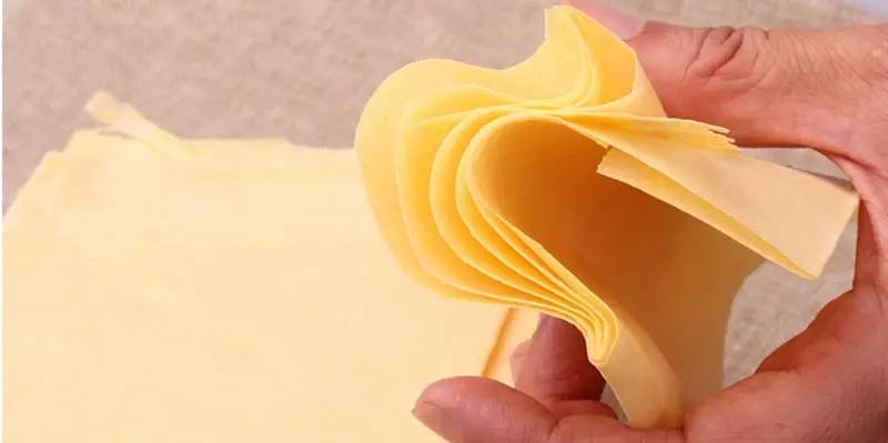 一盒让你忘掉手抓饼的山东煎饼，每一口都能吃出康师傅鸡蛋卷的味