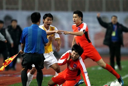 涓秴鐢宠姳鍐茬獊鎵撴灦缇ゆ鍚堥泦,涓秴璧涘満涓嶇己鐪嬬偣