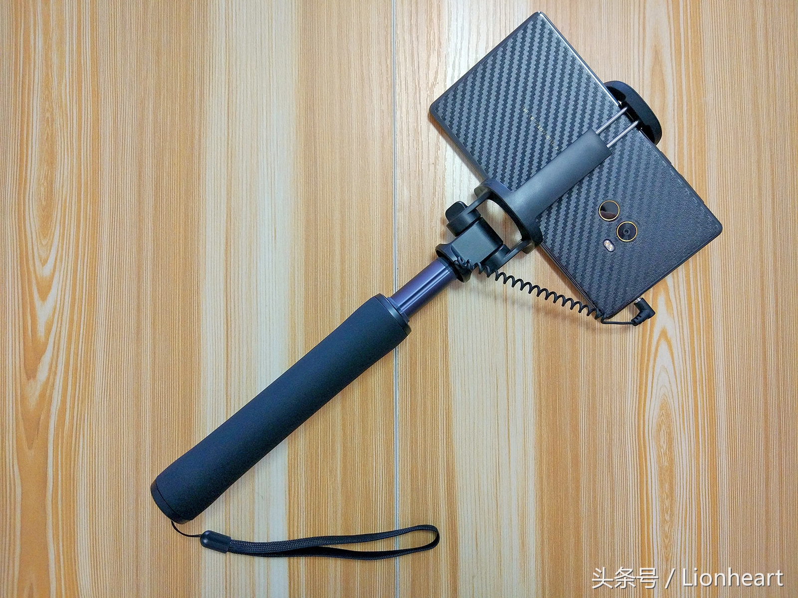 小米自拍杆最简单的方法,小米自拍杆使用教程老款