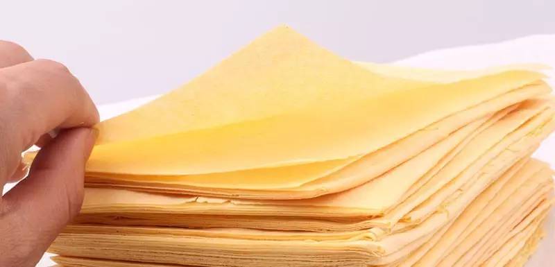 一盒让你忘掉手抓饼的山东煎饼，每一口都能吃出康师傅鸡蛋卷的味