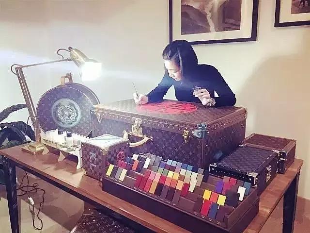 lv个性化定制产品是什么意思,lv个性化定制包包