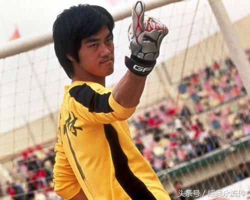 周星驰金牌绿叶,周星驰当年的风采和现在的风采