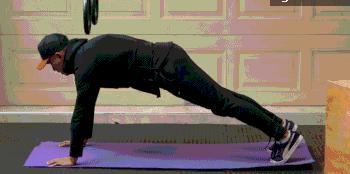 肩胛骨翼状突出矫正训练视频,肩胛骨突出改善练习