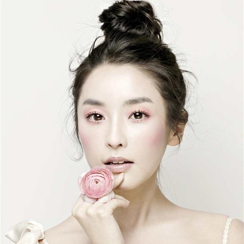 晒黑了适合什么妆,冬天太干怎么化底妆