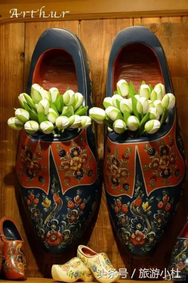 经久不衰的荷兰木鞋,靠的是什么魅力捕获大家的欢心?