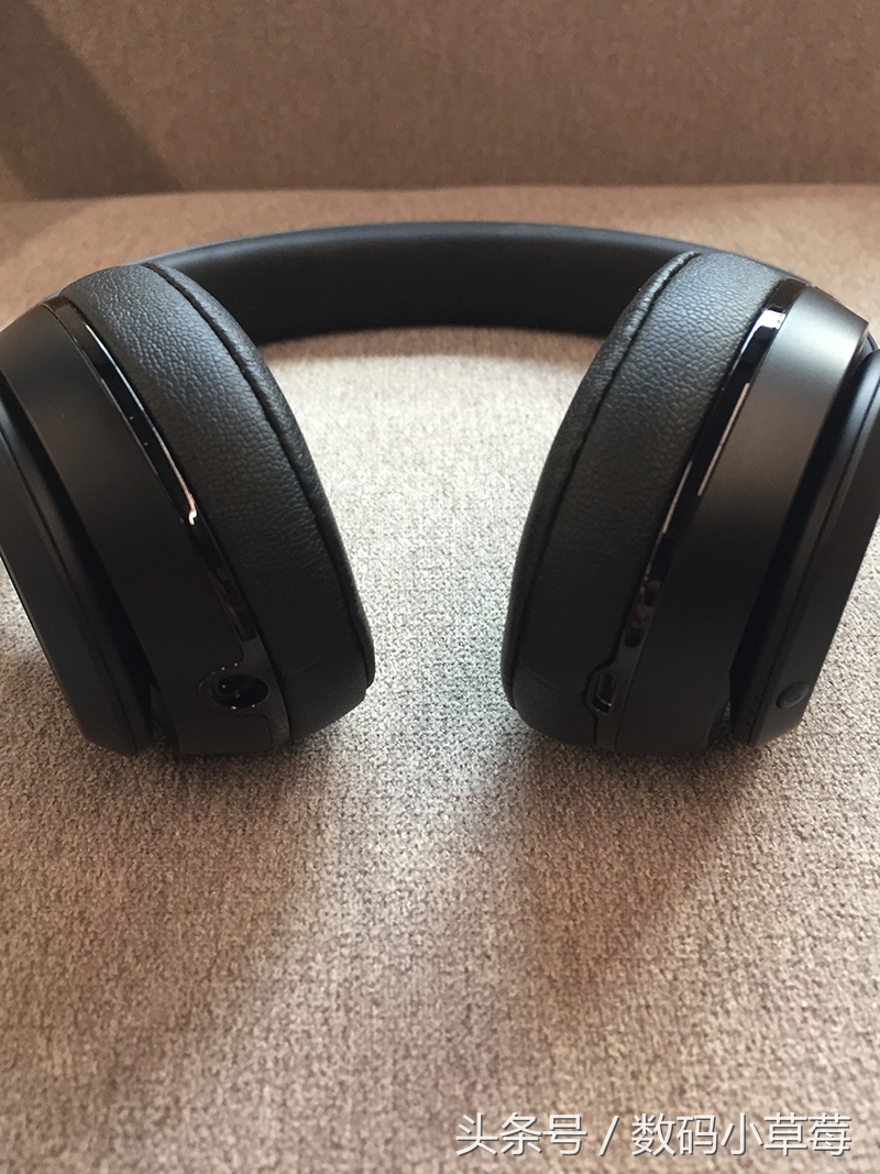 beatssolo3闪金色,五分钟闪充