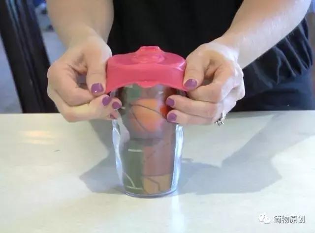 超赞！让人眼前一亮的几款国外杯子设计！